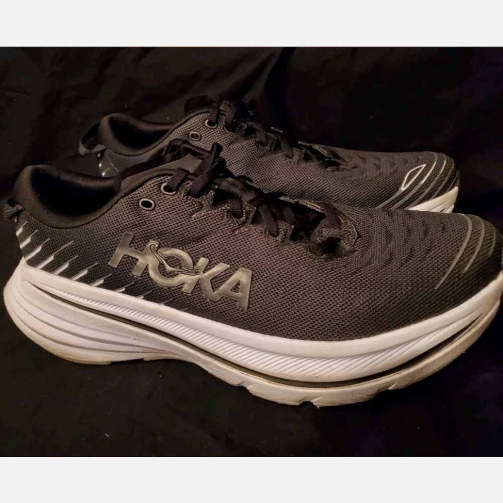 Women's Hoka One One Bondi X size 11